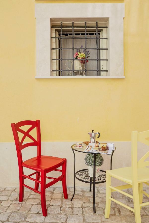 Les Petites Maisons D'Elise Scicli Buitenkant foto