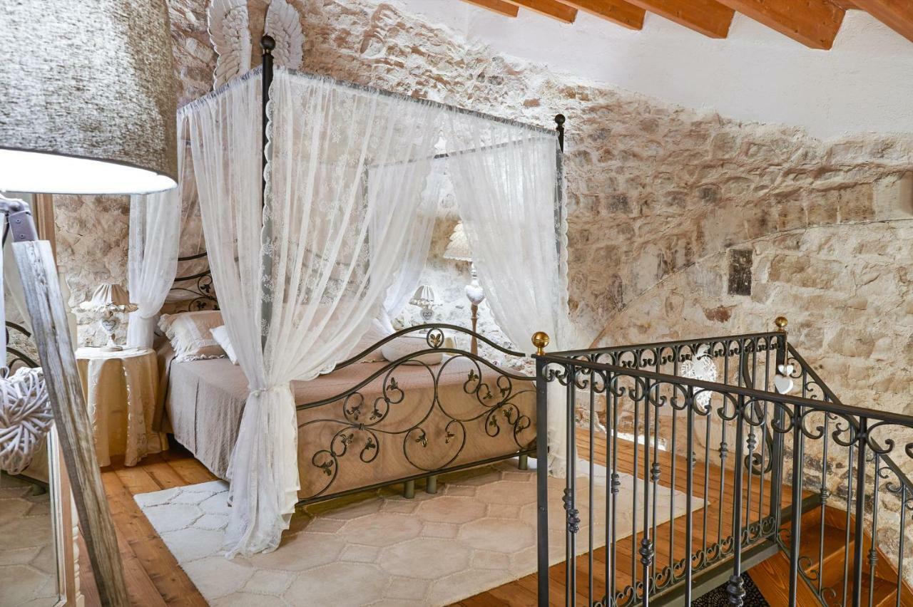 Les Petites Maisons D'Elise Scicli Buitenkant foto