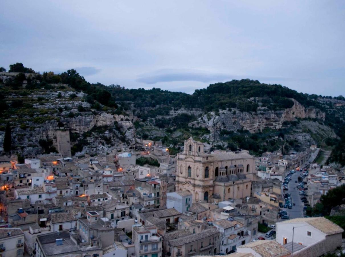 Les Petites Maisons D'Elise Scicli Buitenkant foto